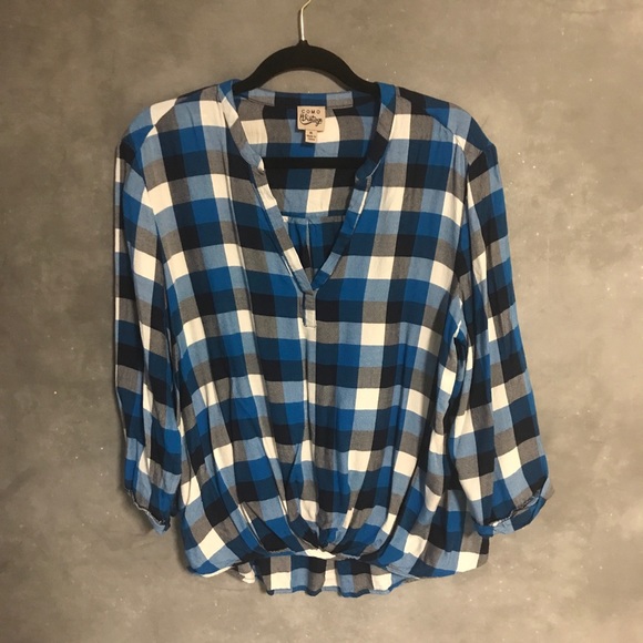 Como Vintage Tops - Como Vintage Blue plaid Top